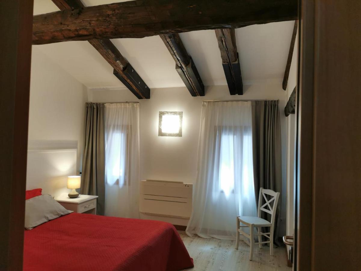 Palazzetto Canossa Gæstehus *